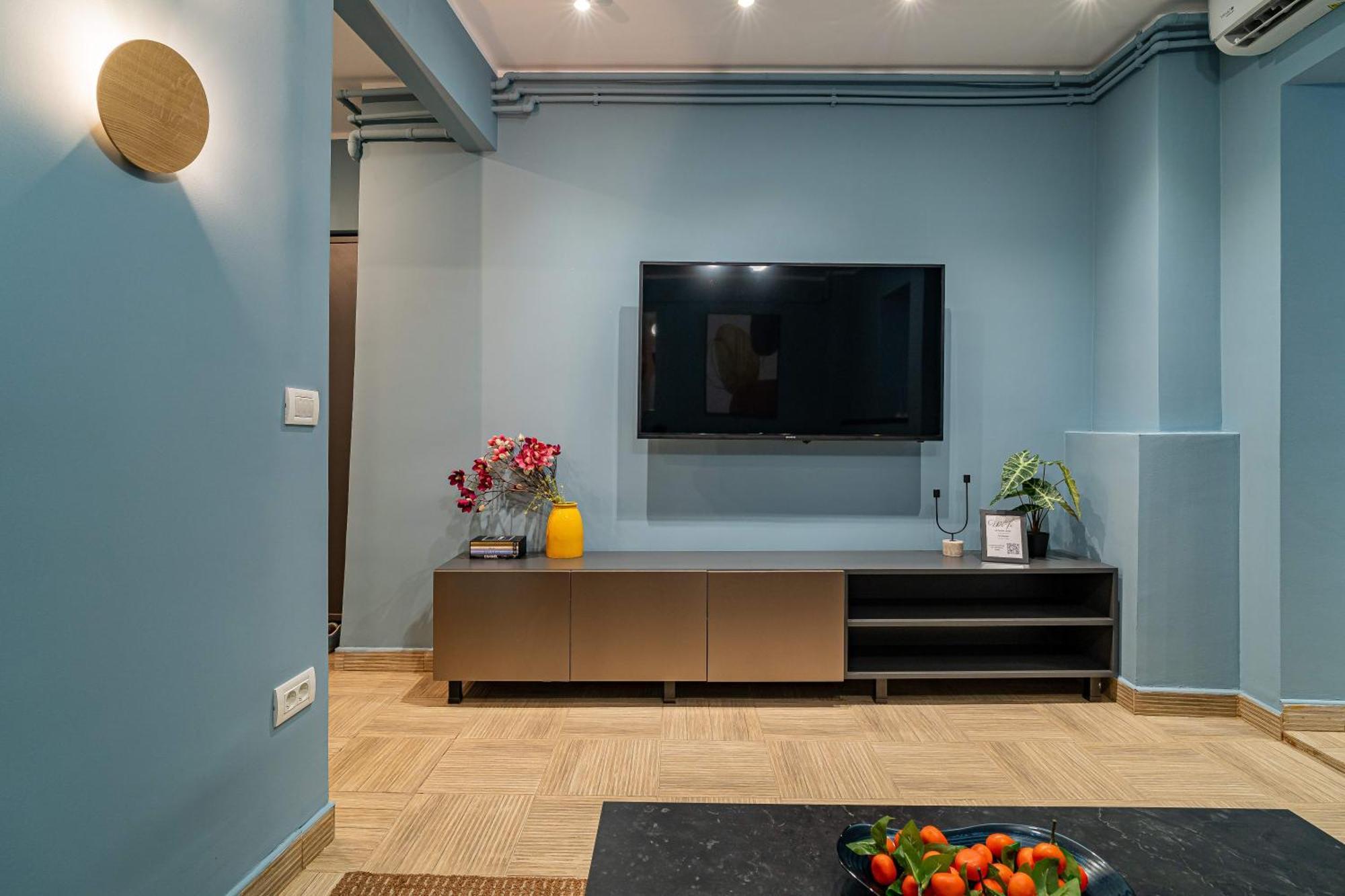 Celestial Azure - Tranquil 1Br In Piata Universitatii Boekarest Buitenkant foto